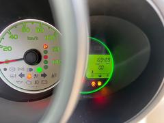 当店のお車をご覧いただきましてありがとうございます。お車についてのご質問やお見積りのご依頼、ご購入にあたってのご相談などお気軽にお問い合わせ下さい！ 3