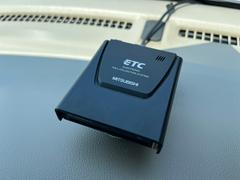高速走行もスムーズにお支払いが可能な【ＥＴＣ】ご納車までにセットアップを行い、ご納車時にはご利用いただけるようにいたします。 5