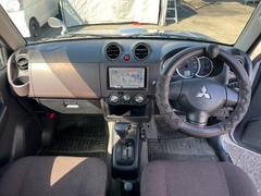 車を運転する際には運転席の存在は欠かせません。なのでしっかりとチェックしたいポイントですね。 2