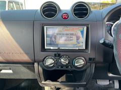 ＴＶ付きの車となっております。送迎時の待ち時間などとてもお役に立ちます。 3