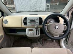 運転者にとっては日々使用することとなる運転席です。運転席が快適だと運転に集中することができますね。 2