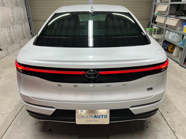 クラウンクロスオーバー Ｇアドバンスド・レザーパッケージ　新車保証　デジタルミラー　セーフティセンス　マルチディスプレイ　ＨＵＤ　パノラマビューモニター　黒革　ＡｐｐｌｅＣａｒＰｌａｙ（8枚目）