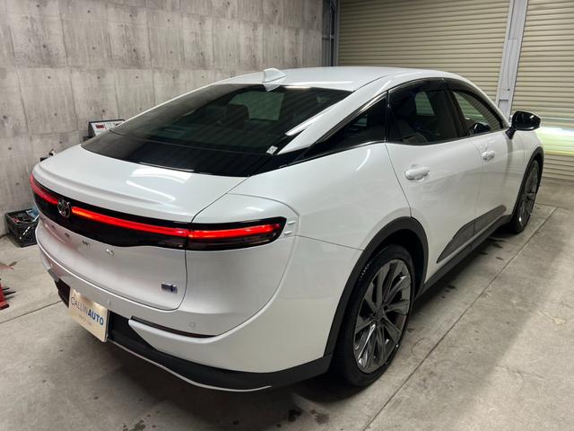 クラウンクロスオーバー Ｇアドバンスド・レザーパッケージ　新車保証　デジタルミラー　セーフティセンス　マルチディスプレイ　ＨＵＤ　パノラマビューモニター　黒革　ＡｐｐｌｅＣａｒＰｌａｙ（9枚目）