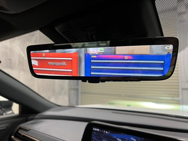 クラウンクロスオーバー Ｇアドバンスド・レザーパッケージ　新車保証　デジタルミラー　セーフティセンス　マルチディスプレイ　ＨＵＤ　パノラマビューモニター　黒革　ＡｐｐｌｅＣａｒＰｌａｙ（18枚目）