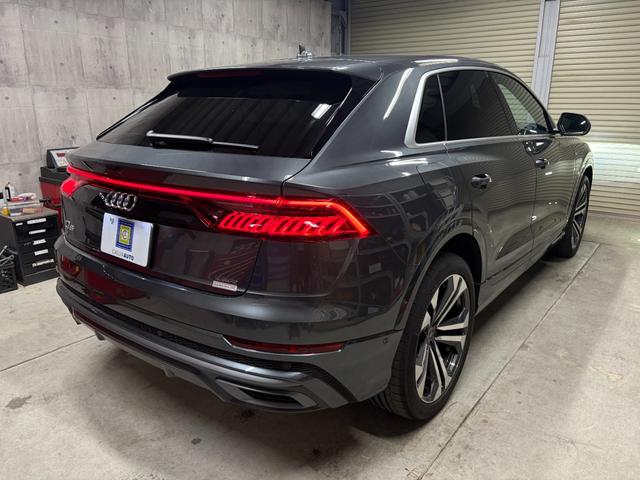 Q8 55TFSIクワトロ Sライン 新車保証 SラインプラスPKG コンフォートアシスタンスPKG 純正MMIナビ 360度カメラ パノラマサンルーフ Bang0Lufsenスピーカー(9枚目)