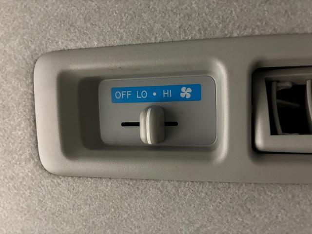 ハイエースバン ロングＤＸ　１年保証　ＬＥＤヘッドライト　純正ナビ　ＴＶ　バックモニター（27枚目）