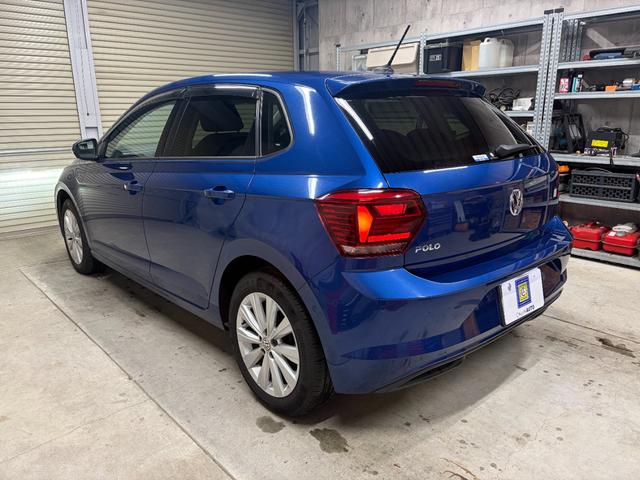 ポロ ＴＳＩハイライン　１年保証　Ｄｉｓｃｏｖｅｒ　Ｐｒｏパッケージ　ＡｐｐｌｅＣａｒＰｌａｙ／ＡｎｄｒｏｉｄＡｕｔｏ　ＬＥＤヘッドライト　１６インチＡＷ　ＥＴＣ２．０（7枚目）