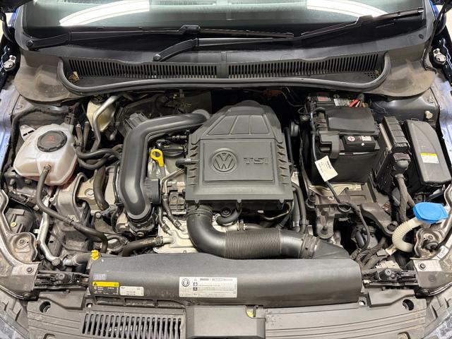 ポロ ＴＳＩハイライン　１年保証　Ｄｉｓｃｏｖｅｒ　Ｐｒｏパッケージ　ＡｐｐｌｅＣａｒＰｌａｙ／ＡｎｄｒｏｉｄＡｕｔｏ　ＬＥＤヘッドライト　１６インチＡＷ　ＥＴＣ２．０（32枚目）