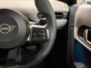 クーパーS フェイバリット・トリム 新車保証 ホワイトルーフ ホワイト革 アンビエントライト 17インチUスポークアルミホイール 360度カメラ ドライブレコーダー ワイヤレスチャージ アップルカープレイ/アンドロイドオート HUD(17枚目)
