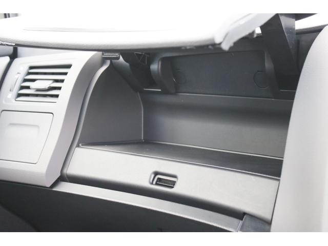 マークXジオ 240G 7人乗 車検2年 記録簿 整備手帳 取扱説明書 バックカメラ スマートキー スペアキー 禁煙車 HID ETC(16枚目)