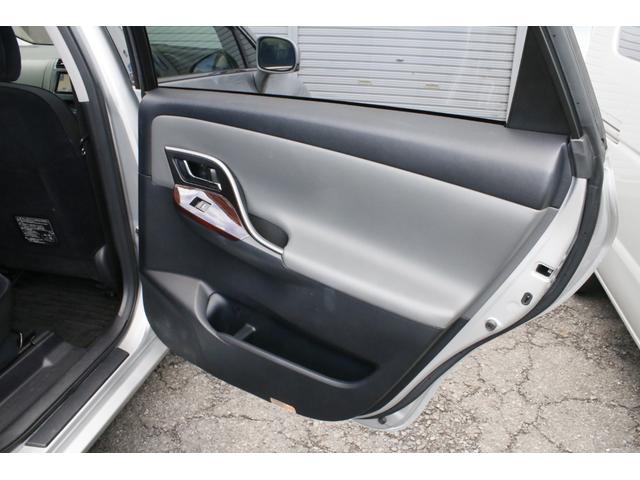 マークXジオ 240G 7人乗 車検2年 記録簿 整備手帳 取扱説明書 バックカメラ スマートキー スペアキー 禁煙車 HID ETC(31枚目)