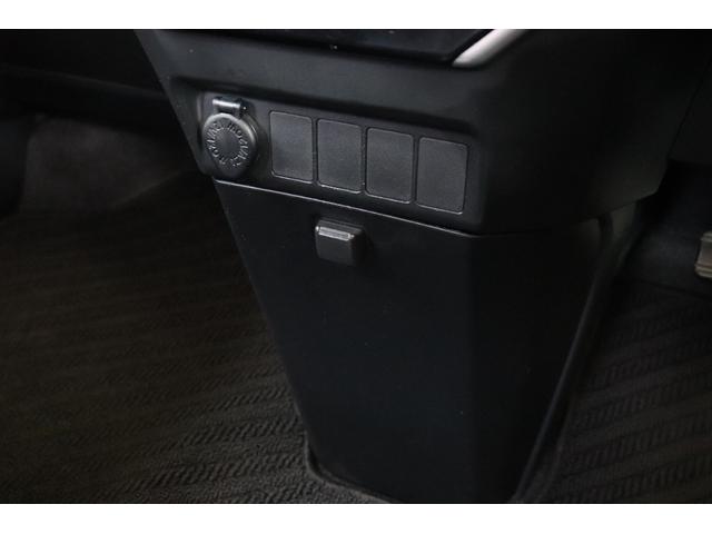 ルーミー カスタムＧ－Ｔ　モデリスタエアロＦ／Ｓ／Ｒ　後期テール　純正９インチナビ　Ｂカメラ　ビルトインＥＴＣ　ＴＶキャンセラー　純正マフラーカッター　純正インテリアイルミ　スマートアシストＩＩ　クルコン　ドラレコ（37枚目）