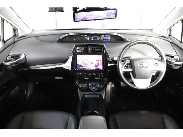 プリウス Ｓツーリングセレクション　モデリスタエアロ（Ｆ・Ｓ・Ｒ）・黒革シート・フロントシートヒーター・アルパイン９インチナビ・Ｂカメラ・ＨＤＭＩ・前後ミラー型ドラレコ・レーダークルーズコントロール・ドライブサポートイルミ・フットイルミ（4枚目）