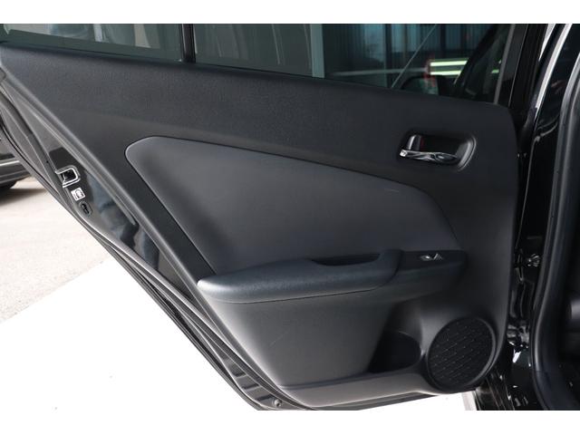 プリウス Ｓツーリングセレクション　モデリスタエアロ（Ｆ・Ｓ・Ｒ）・黒革シート・フロントシートヒーター・アルパイン９インチナビ・Ｂカメラ・ＨＤＭＩ・前後ミラー型ドラレコ・レーダークルーズコントロール・ドライブサポートイルミ・フットイルミ（21枚目）