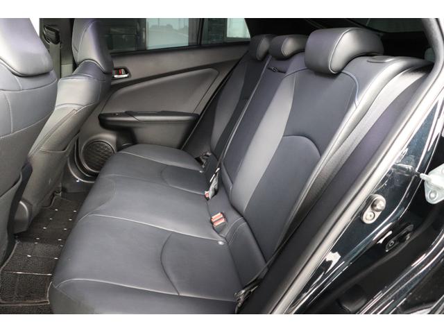 プリウス Ｓツーリングセレクション　モデリスタエアロ（Ｆ・Ｓ・Ｒ）・黒革シート・フロントシートヒーター・アルパイン９インチナビ・Ｂカメラ・ＨＤＭＩ・前後ミラー型ドラレコ・レーダークルーズコントロール・ドライブサポートイルミ・フットイルミ（22枚目）