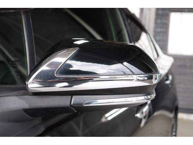 プリウス Ｓツーリングセレクション　モデリスタエアロ（Ｆ・Ｓ・Ｒ）・黒革シート・フロントシートヒーター・アルパイン９インチナビ・Ｂカメラ・ＨＤＭＩ・前後ミラー型ドラレコ・レーダークルーズコントロール・ドライブサポートイルミ・フットイルミ（58枚目）