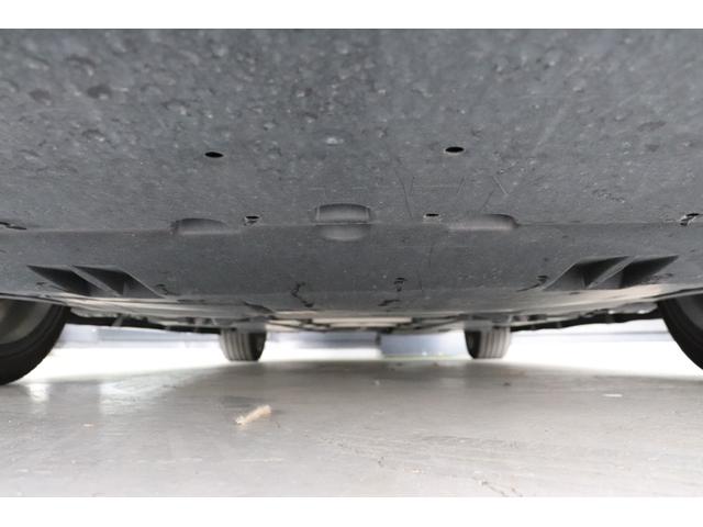 プリウス Ｓツーリングセレクション　モデリスタエアロ（Ｆ・Ｓ・Ｒ）・黒革シート・フロントシートヒーター・アルパイン９インチナビ・Ｂカメラ・ＨＤＭＩ・前後ミラー型ドラレコ・レーダークルーズコントロール・ドライブサポートイルミ・フットイルミ（65枚目）