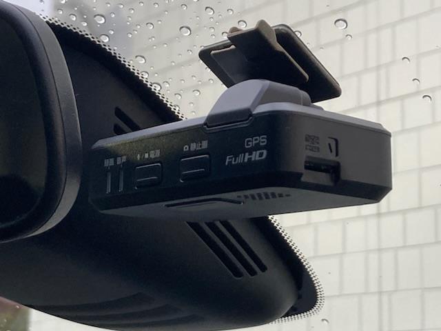 セレナ ハイウェイスター 純正SDナビ(CD/DVD/AM/FM/BT)衝突軽減システム、両側パワースライドドア、フリップダウンモニター、全方位カメラ、フルセグTV、前方向ドライブレコーダー、エンジンスタートボタン、ETC(17枚目)