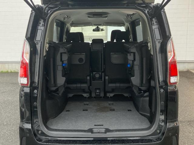 セレナ ハイウェイスター 純正SDナビ(CD/DVD/AM/FM/BT)衝突軽減システム、両側パワースライドドア、フリップダウンモニター、全方位カメラ、フルセグTV、前方向ドライブレコーダー、エンジンスタートボタン、ETC(18枚目)