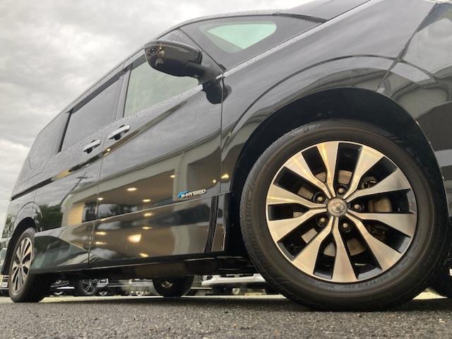 セレナ ハイウェイスター 純正SDナビ(CD/DVD/AM/FM/BT)衝突軽減システム、両側パワースライドドア、フリップダウンモニター、全方位カメラ、フルセグTV、前方向ドライブレコーダー、エンジンスタートボタン、ETC(40枚目)