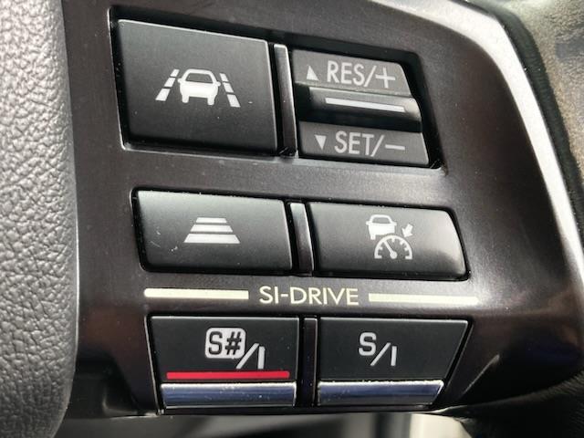 レヴォーグ 2.0GT-Sアイサイト 純正SDナビ(CD/DVD/BT/AM/FM)、バックカメラ、レールキープアシスト、衝突軽減システム、ターボ、4WD、パドルシフト、シートヒーター、パワーシート、合皮シート、エンジンスタートボタン(8枚目)