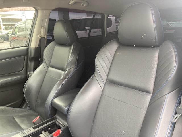 レヴォーグ 2.0GT-Sアイサイト 純正SDナビ(CD/DVD/BT/AM/FM)、バックカメラ、レールキープアシスト、衝突軽減システム、ターボ、4WD、パドルシフト、シートヒーター、パワーシート、合皮シート、エンジンスタートボタン(22枚目)