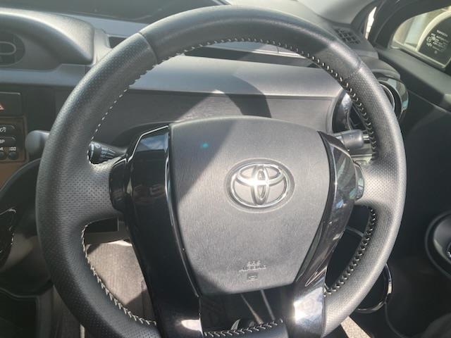 アクア Ｇ　Ｇ’ｓ　純正ＳＤナビ（ＣＤ／ＢＴ／ＡＭ／ＦＭ）／ワンセグＴＶ／ＥＴＣ／Ｇｓ仕様ハーフレザーシート／Ｇｓ仕様純正１７インチＡＷ／ＬＥＤＢＥＡＭ／プッシュスタート／スマートキー／横滑り防止（10枚目）