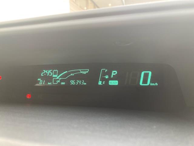 アクア Ｇ　純正ＳＤナビ（ＣＤ／ＤＶＤ／ＡＭ／ＦＭ）、バックカメラ、プッシュスタート、スマートキー、アイドリングストップ、ＩＳＯＦＩＸ、コーナーポール、純正フロアマット、ＥＴＣ（10枚目）