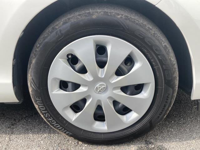 アクア Ｇ　純正ＳＤナビ（ＣＤ／ＤＶＤ／ＡＭ／ＦＭ）、バックカメラ、プッシュスタート、スマートキー、アイドリングストップ、ＩＳＯＦＩＸ、コーナーポール、純正フロアマット、ＥＴＣ（25枚目）