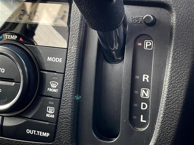 スペーシアカスタムZ ベースグレード 純正SDナビ(CD/DVD/AM/FM)/バックカメラ/両側パワースライドドア/純正14インチAW/ETC/スマートキー/プッシュスタート/純正フロアマット/ステアリングスイッチ(15枚目)