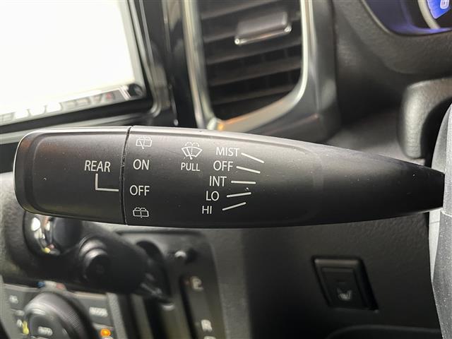 スペーシアカスタム ＸＳリミテッド　社外ＳＤナビ（ＣＤ／ＤＶＤ／ＢＴ／ＡＭ／ＦＭ）／フルセグＴＶ／両側パワースライドドア／衝突軽減システム／ハーフレザーシート／シートヒーター／プッシュスタートボタン／スマートキー／ＥＴＣ（17枚目）