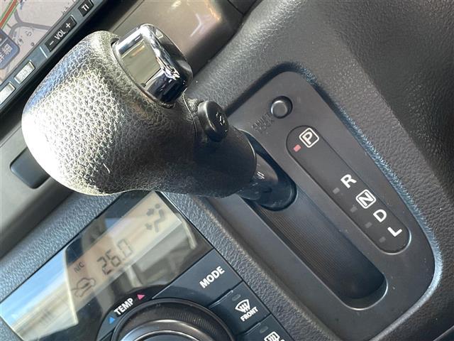 スペーシアカスタムＺ ベースグレード　社外ＳＤナビ（ＣＤ／ＡＭ／ＦＭ）／ワンセグＴＶ／片側パワースライド／純正１４インチＡＷ／シートヒーター／レーンアシスト／エンジンスタートボタン／スマートキー／アイドリングストップ／オートライト（15枚目）