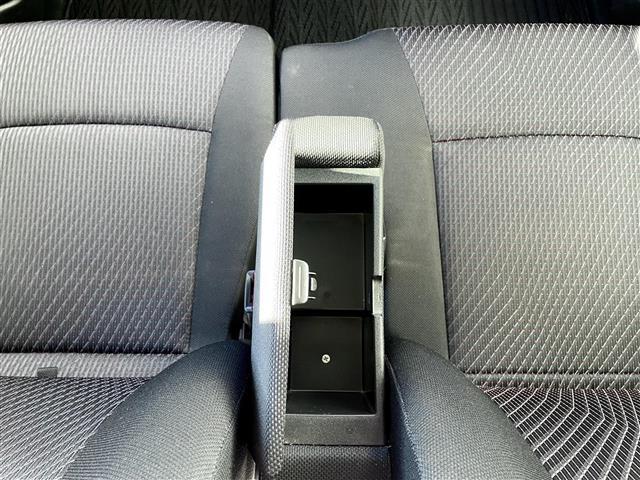 スペーシアカスタムＺ ベースグレード　社外ＳＤナビ（ＣＤ／ＡＭ／ＦＭ）／ワンセグＴＶ／片側パワースライド／純正１４インチＡＷ／シートヒーター／レーンアシスト／エンジンスタートボタン／スマートキー／アイドリングストップ／オートライト（19枚目）