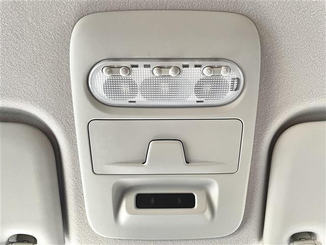 デイズ ハイウェイスター Gターボ 純正SDナビ(CD/DVD/BT/AM/FM)/フルセグTV/衝突軽減システム/レーンキープアシスト/ドライブレコーダー/バックカメラ/シートヒーター/LEDヘッドライト/コーナーセンサー(22枚目)