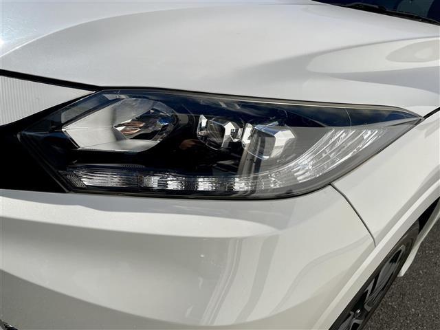 ヴェゼル ハイブリッドＺ　純正ＨＤＤ（ＣＤ／ＤＶＤ／ＢＴ／ＡＭ／ＦＭ）／フルセグＴＶ／ＥＴＣ／前方向ドライブレコーダー／バックカメラ／ハーフレザーシート／シートヒーター／プッシュスタート／スマートキー／純正１７インチＡＷ（39枚目）