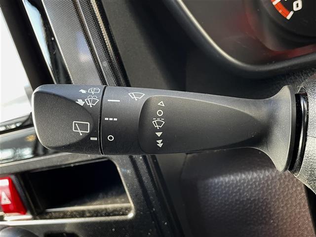 ルーミー Ｇ　ＳＤナビ（ＣＤ／ＤＶＤ／ＢＴ／ＡＭ／ＦＭ）／アルミホイール純正１４インチＡＷ／バックカメラ／コーナーセンサー／両側パワースライドドア／クルーズコントロール／ＥＴＣ／アイドリングストップ／シートヒーター（12枚目）