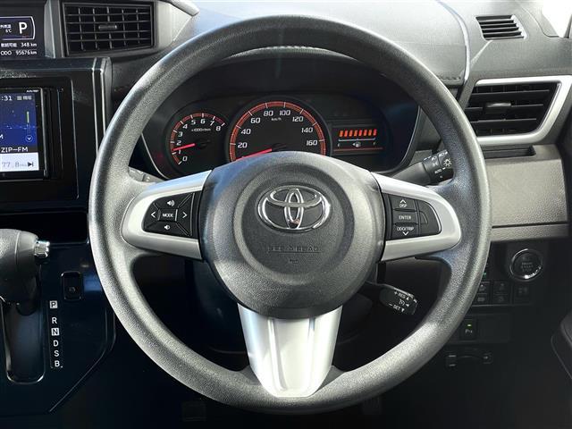 ルーミー Ｇ　ＳＤナビ（ＣＤ／ＤＶＤ／ＢＴ／ＡＭ／ＦＭ）／アルミホイール純正１４インチＡＷ／バックカメラ／コーナーセンサー／両側パワースライドドア／クルーズコントロール／ＥＴＣ／アイドリングストップ／シートヒーター（14枚目）