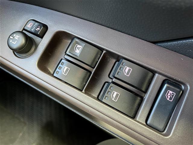 ルーミー Ｇ　ＳＤナビ（ＣＤ／ＤＶＤ／ＢＴ／ＡＭ／ＦＭ）／アルミホイール純正１４インチＡＷ／バックカメラ／コーナーセンサー／両側パワースライドドア／クルーズコントロール／ＥＴＣ／アイドリングストップ／シートヒーター（20枚目）