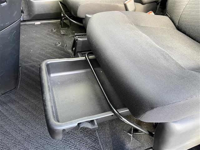 ルーミー Ｇ　ＳＤナビ（ＣＤ／ＤＶＤ／ＢＴ／ＡＭ／ＦＭ）／アルミホイール純正１４インチＡＷ／バックカメラ／コーナーセンサー／両側パワースライドドア／クルーズコントロール／ＥＴＣ／アイドリングストップ／シートヒーター（29枚目）