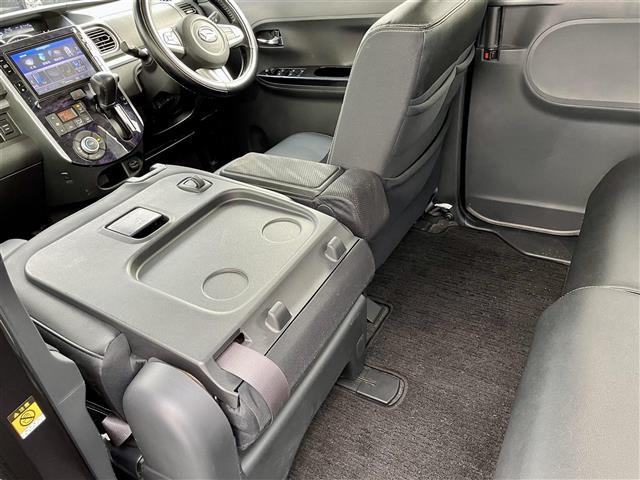 タント カスタムＲＳ　トップエディションＳＡＩＩＩ　純正ＳＤナビ（ＣＤ／ＤＶＤ／ＢＴ／ＡＭ／ＦＭ）／フルセグＴＶ／バックカメラ／シートヒーター／衝突軽減システム／オートライト／オートマチックハイビーム／ＬＥＤヘッドライト／社外１５インチＡＷ（28枚目）