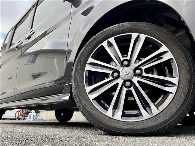 タント カスタムＲＳ　トップエディションＳＡＩＩＩ　純正ＳＤナビ（ＣＤ／ＤＶＤ／ＢＴ／ＡＭ／ＦＭ）／フルセグＴＶ／バックカメラ／シートヒーター／衝突軽減システム／オートライト／オートマチックハイビーム／ＬＥＤヘッドライト／社外１５インチＡＷ（40枚目）