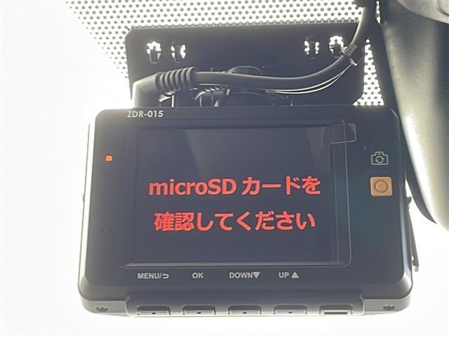 Ｇ　７型純正ディーラーＳＤナビ　フルセグＴＶ　バックカメラ　純正ＥＴＣ　純正ドライブレコーダー前後　クルーズコントロール　レーンキープアシスト　デジタルインナーミラー　ステアリングヒーター　レザーシート(5枚目)