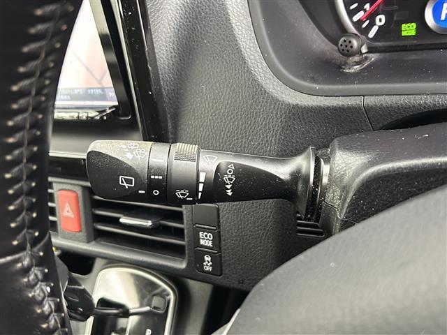 ヴォクシー ZS 煌 ワンオーナー 社外7インチメモリナビ フリップダウンモニター トヨタセーフティセンス バックカメラ 360°ドライブレコーダー 両側パワースライドドア LEDオートライト フォグランプ スマートキー(13枚目)