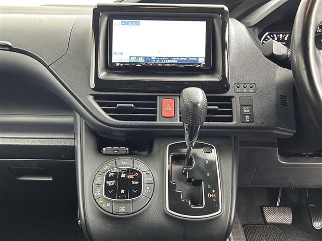 ヴォクシー ZS 煌 ワンオーナー 社外7インチメモリナビ フリップダウンモニター トヨタセーフティセンス バックカメラ 360°ドライブレコーダー 両側パワースライドドア LEDオートライト フォグランプ スマートキー(17枚目)