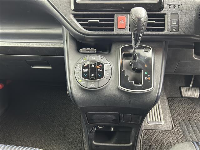 ヴォクシー ZS 煌 ワンオーナー 社外7インチメモリナビ フリップダウンモニター トヨタセーフティセンス バックカメラ 360°ドライブレコーダー 両側パワースライドドア LEDオートライト フォグランプ スマートキー(18枚目)