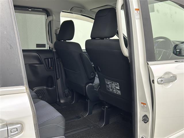 ヴォクシー ZS 煌 ワンオーナー 社外7インチメモリナビ フリップダウンモニター トヨタセーフティセンス バックカメラ 360°ドライブレコーダー 両側パワースライドドア LEDオートライト フォグランプ スマートキー(23枚目)