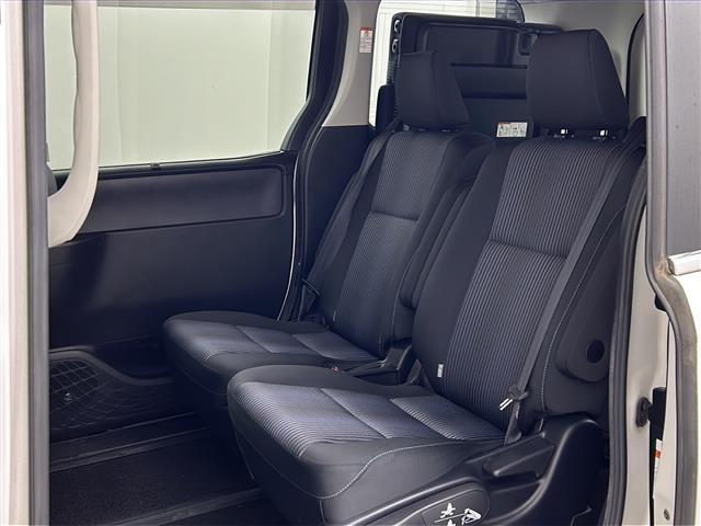 ヴォクシー ZS 煌 ワンオーナー 社外7インチメモリナビ フリップダウンモニター トヨタセーフティセンス バックカメラ 360°ドライブレコーダー 両側パワースライドドア LEDオートライト フォグランプ スマートキー(27枚目)