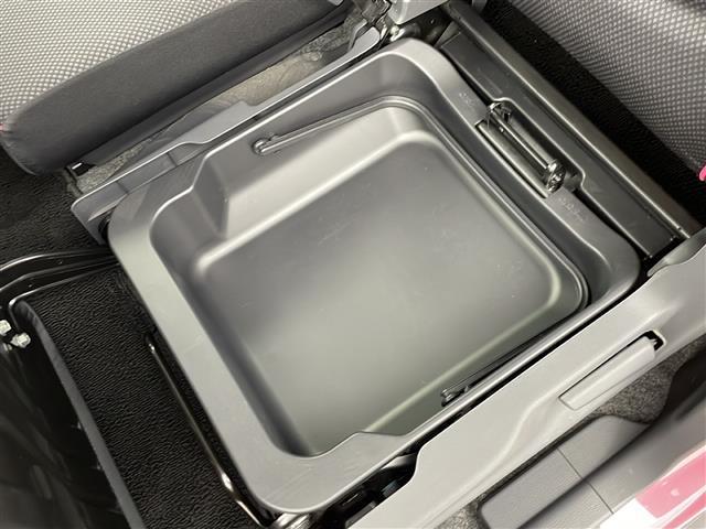 ハスラー Ｇ　ワンオーナー　社外７型ＳＤナビ　衝突被害軽減ブレーキ　前席シートヒーター　純正フロアマット　スマートキー　スペアキー　ヘッドライトレベライザー　電格ミラー　アイドリングストップ　保証書・取説あり（16枚目）