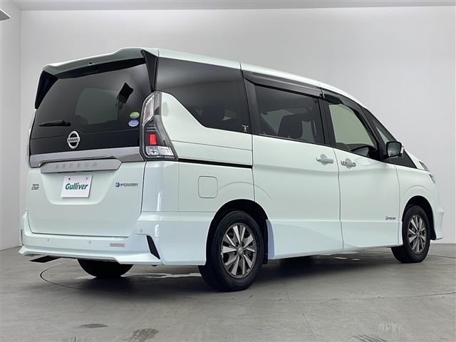 セレナ ｅ－パワー　ハイウェイスターＶ　純正ＳＤナビ　エマージェンシーブレーキ　両側パワースライドドア　プロパイロット　レーンキープアシスト　　アラウンドビューモニター　バックカメラ　サイドカメラ　前後コーナーセンサー（31枚目）
