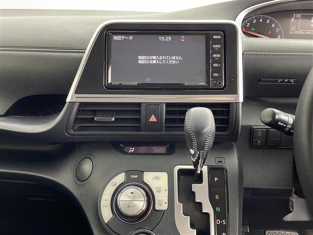 シエンタ ファンベースＧ　セーフティーエディション　Ｔｏｙｏｔａ　Ｓａｆｅｔｙ　Ｓｅｎｓｅ　純正ナビ　パノラミックビューモニター　バックカメラ　両側電動スライドドア　前後ドライブレコーダー　前後コーナーセンサー　ＥＴＣ　ＵＳＢ　前席シートヒーター（10枚目）